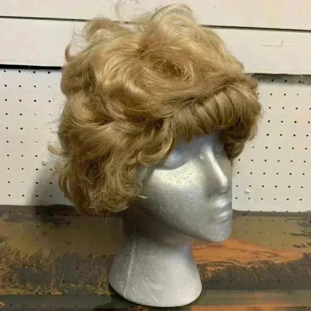 Vintage Wig Blonde Short Curly Wig Layered Unisex Ugly Old Costume Wig 70s 80s